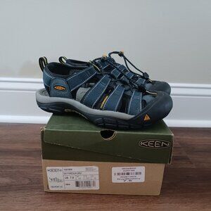 Keen Newport H2 Men's Size 7.5 Waterproof Blue Supportive Hiking Sports Sandals